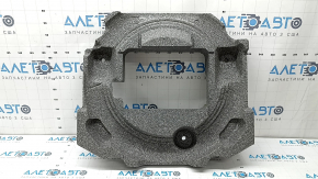 Spuma de sub roata de rezervă a Volvo XC60 18-26 este zdrobită