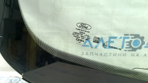 Лобовое стекло Ford Escape MK4 23-26 под датчик дождя без подогрева камеры, в клее, оплавлен кронштейн, в копоти