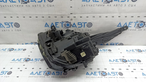 Far dreapta față pentru Kia Sportage 23-24, halogen+LED, lampă reflectorizantă cu MFR, X-Line, X-Pro, cu suporturi, lac aplicat