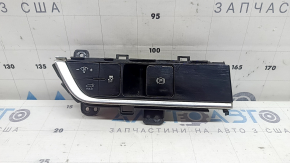 Bloc butoane panou frontal stânga pentru Kia Sportage 23-25 sub portbagaj electric, vopseaua este topită, zgârieturi