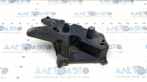 Suport aripă stânga față inferioară Volvo XC60 18-26 tip 2