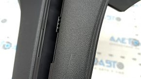 Ornament montant spate stânga în spatele geamului, Volvo XC60 18-26, negru, zgârieturi