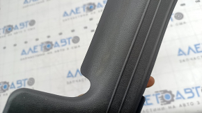 Prag interior spate dreapta Hyundai Santa Fe 24-26, gri închis, uzat