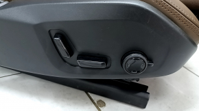 Scaun pasager Volvo XC60 18-26 cu airbag, electric, încălzit, ventilat, piele Nappa maro, perforat și cu suport pentru genunchi, zgârieturi, necesită curățare
