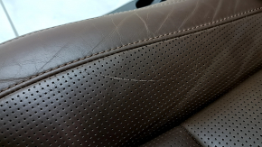 Scaun pasager Volvo XC60 18-26 cu airbag, electric, încălzit, ventilat, piele Nappa maro, perforat și cu suport pentru genunchi, zgârieturi, necesită curățare