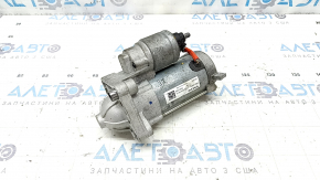 Demarorul la un Volvo XC90 16-22 este ruginit.