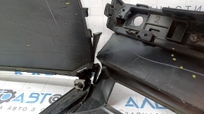 Bara spate, secțiune centrală goală, Hyundai Santa Fe 24-26 1.6 SE, SEL, XRT, zgârieturi, lovituri, crăpături, fragmente lipsă, suport rupt