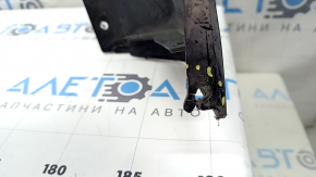 Губа заднего бампера Ford Fusion mk5 13-18 под 1 трубу, черная, царапины, треснуты крепления