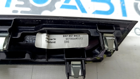 Накладка передней панели верхняя правая Audi A5 F5 17-25 черный глянец, за монитором