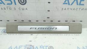Ornamente prag ușă dreapta față pentru Ford Fusion mk5 17-20, gri, cu inserție cromată, zgârieturi, curățare chimică, lovituri și lovituri