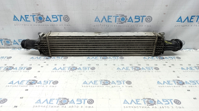 Intercoolerul Audi A5 F5 18-25 2.0T MHEV este îndoit