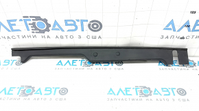 Garnitură de etanșare aripă capotă stânga pentru Audi A5 F5 18-25, exterior, plastic, suport rupt