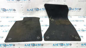 Set de 2 covorașe din material textil pentru partea din față a modelului Audi A5 F5 18-25 5D, negre, curățabile chimic, uzate pe partea șoferului