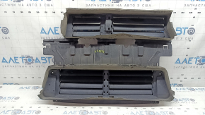 Ansamblu deflector radiator Ford Fusion mk5 17-20 cu motor, crăpat