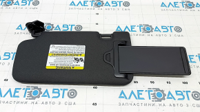 Козырек правый Subaru Forester 25-26 без крючка, черный