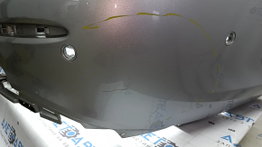 Bara spate nefinisată pentru Mercedes W213 E 17-20 cu senzori de parcare, fără mulaje, pachet AMG, argintiu, crăpături, zgârieturi, elemente de fixare rupte, element de fixare BSM desprins