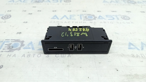 HUB USB, SD Mercedes W213 E 300/400/450/53/63 17-18 zgârieturi