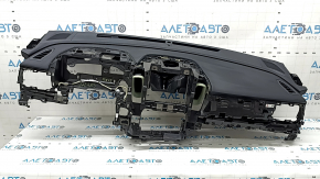 Торпедо передняя панель с AIRBAG Subaru Forester 25-26 черная, с накладкой под 2 датчика света, царапины на накладке