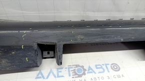Prag stânga Ford Fusion mk5 13-20 negru, cu garnituri, îndoit, uzat