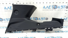 Накладка задней стойки левая задняя Subaru Forester 25-26 черная, сломано крепление, царапины