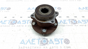 Ступица задняя правая Subaru Forester 25-26 ржавая