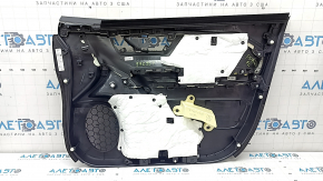 Panou ușă stânga față Subaru Forester 25-26, negru cu inserție din material textil gri, cotieră din cauciuc gri, uzată, necesită curățare