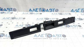 Планка подсветки номера двери багажника Subaru Forester 25-26
