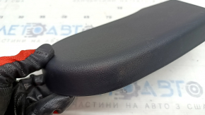 Ornamente laterale pentru scaunul spate stânga, rândul 2, dreapta, Toyota Highlander 20-26, negru, zgârieturi