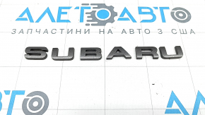 Эмблема надпись SUBARU двери багажника Subaru Forester 25-26