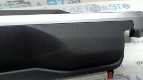 Ornament panou frontal dreapta pentru Toyota Highlander 20-26 cu mulaj pentru ecran de 8", zgârieturi