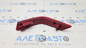 Reflector bară spate dreapta pentru Nissan Rogue 17-20, ciobit