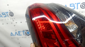 Фонарь внешний крыло левый Toyota Highlander 20-23 LED, царапины
