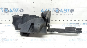 Deflector radiator stânga pentru Toyota Highlander hibrid 2020-2025, crăpat