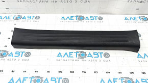 Накладка порога передняя левая Mazda CX-5 17-25 черная, потерта