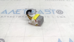 Cip gri pentru modulul airbag SRS (computer airbag) pe un Toyota Highlander 20-26