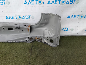 Panoul din spate al Mazda CX-90 24-26 este tăiat cu ferăstrăul, negru