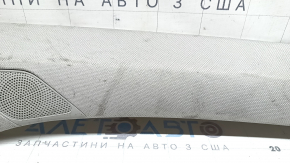 Накладка передней стойки верхняя правая Kia Sorento 21-26 HEV серая под пищалку, под химчистку, царапины