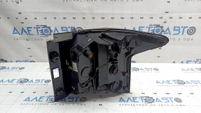 Фонарь левый Kia Sorento 22-24 HEV, PHEV LED, с накладкой, царапины