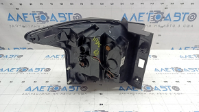 Фонарь правый Kia Sorento 22-24 HEV, PHEV LED, с накладкой, царапины