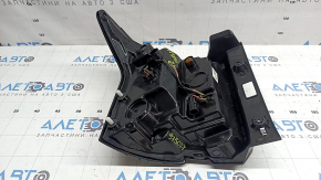 Фонарь правый Kia Sorento 22-24 HEV, PHEV LED, с накладкой, царапины