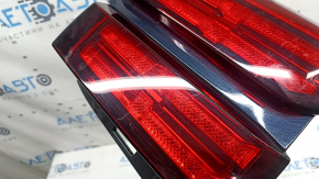 Фонарь правый Kia Sorento 22-24 HEV, PHEV LED, с накладкой, царапины