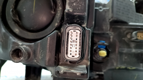 Фара передняя левая в сборе Lincoln MKZ 17-19 level 7, LED тип 2, сколы, под полировку, паутинка