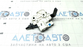 Замок лючка бензобака Lexus UX250h UX300h 19-26