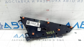 Toyota Camry v70 18-24 hibrid climatizare automată, zgârieturi