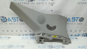 Накладка задней стойки за форточкой правая Kia Sorento 21-26 HEV, PHEV под динамик, серая, сломано крепление, царапины