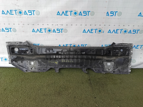 Panoul din spate al Lexus CT200h 11-17 a fost tăiat cu ferăstrăul, negru.