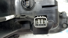 Фара передняя левая Toyota Camry v70 18-20 галоген + LED, под полировку