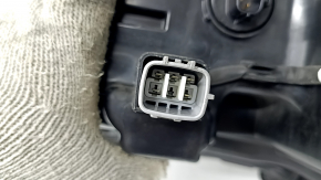 Фара передняя правая Toyota Camry v70 18-20 галоген + LED