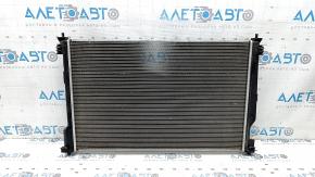 Radiator de răcire cu apă hibrid pentru Toyota Rav4 19-21, fără ștuț de umplere