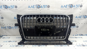 Grilă radiator Audi Q5 8R 13-17, suport pentru senzori de parcare, lucioasă, cromată, cu emblemă quattro, găuri nemontate din fabrică, zgârieturi